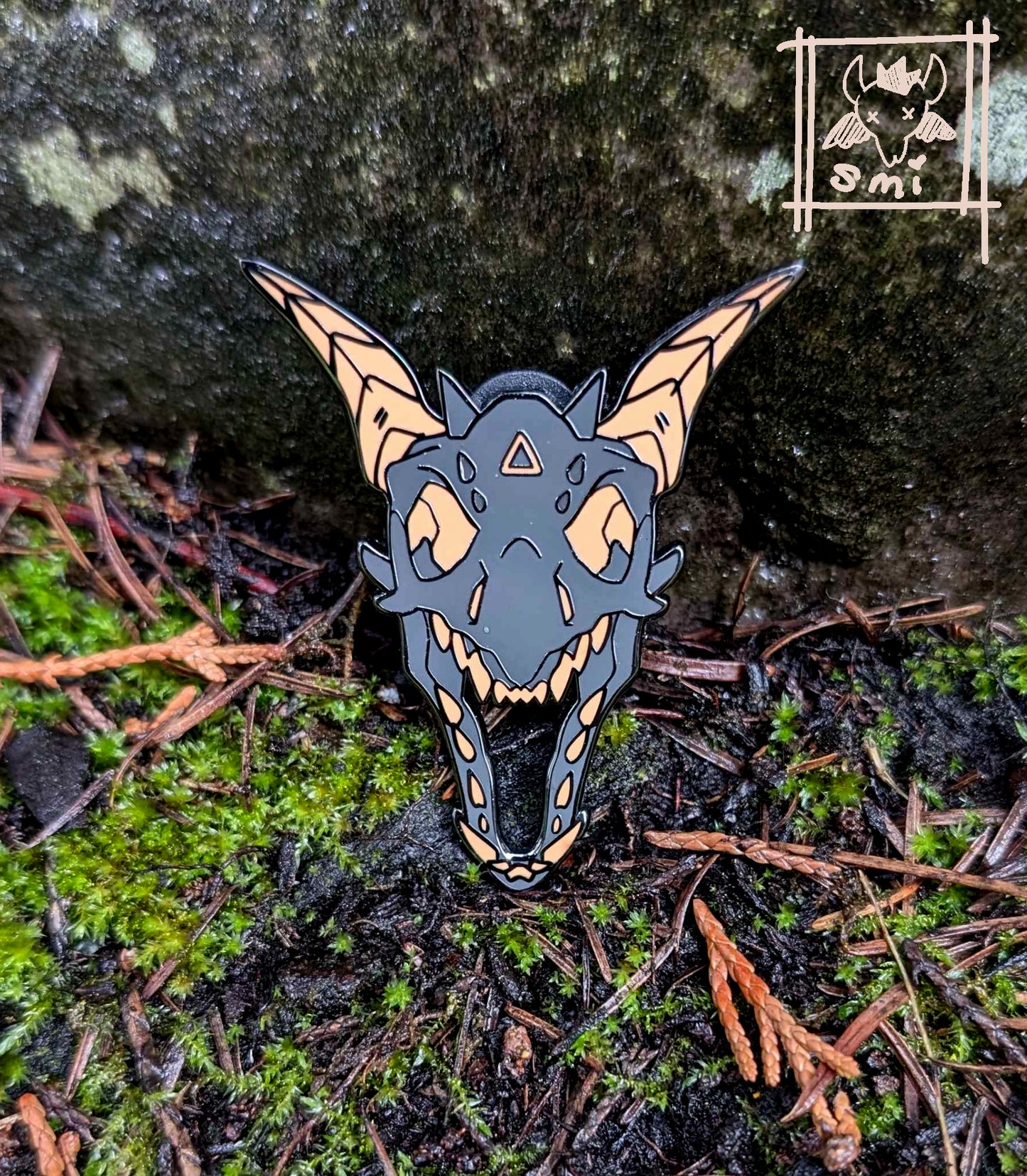 Dragonic Skull Enamel Pin